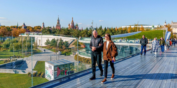 Каждый вложенный в туротрасль Москвы рубль приносит городу более трех рублей