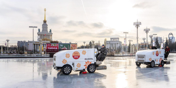 Как устроен главный каток страны на ВДНХ