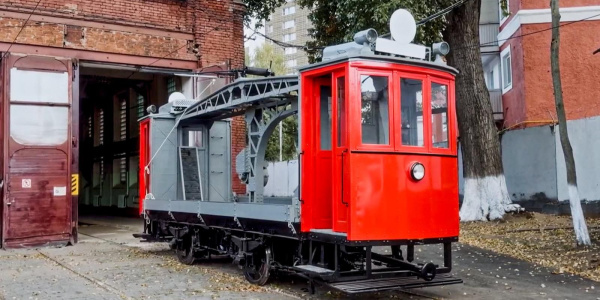Специалисты Музея транспорта Москвы отреставрировали раритетный грузовой трамвай