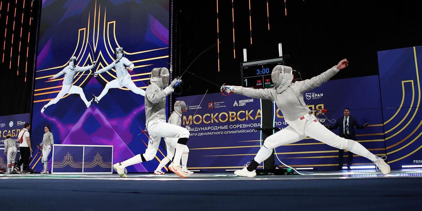 Москвичи в марте смогут увидеть соревнования по прыжкам с шестом, фехтованию и кикбоксингу