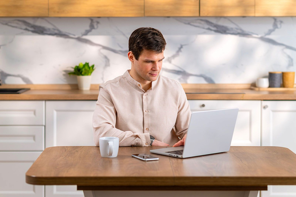 Эксперты проекта «Перезвони сам» рассказали, как распознать ИИ-контент