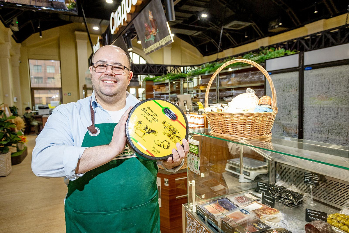 Московские ярмарки предлагают сыры более чем из 20 регионов России