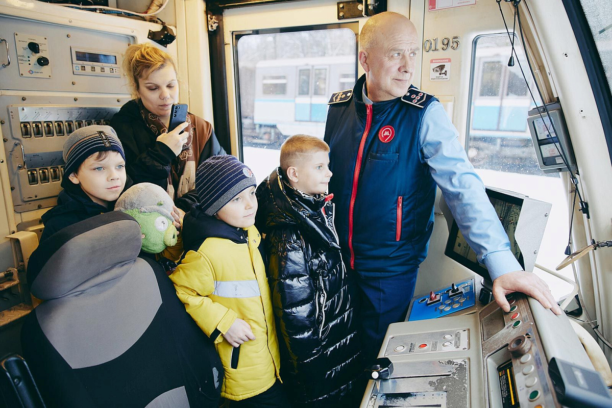 Сергей Собянин объявил о начале предновогодних благотворительных акций