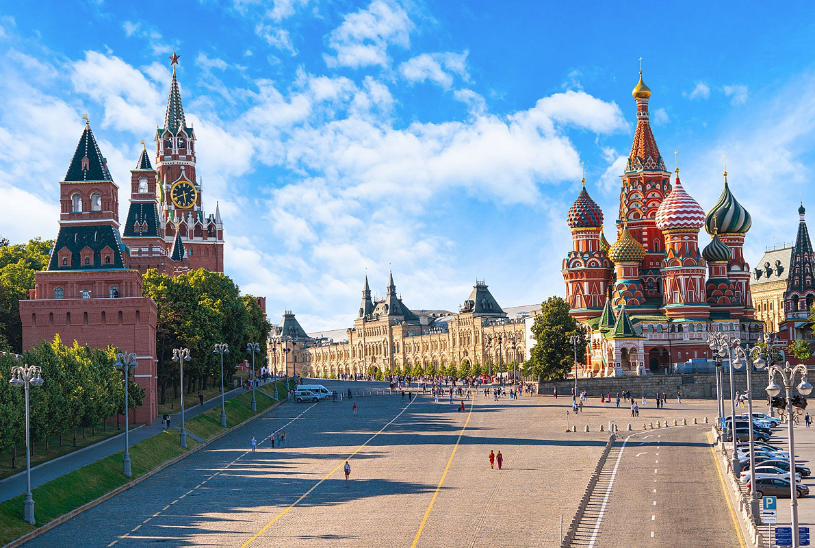 Каждый вложенный в туротрасль Москвы рубль приносит городу более трех рублей